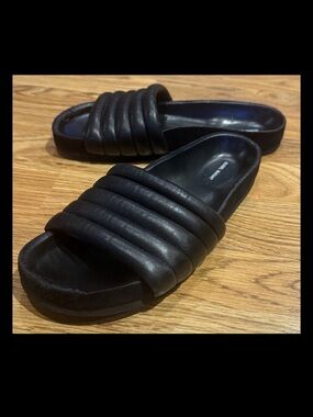 Isabel Marant Black Hellea Quilted Puff Leather Slides Sandals Size 38 EU/8 US